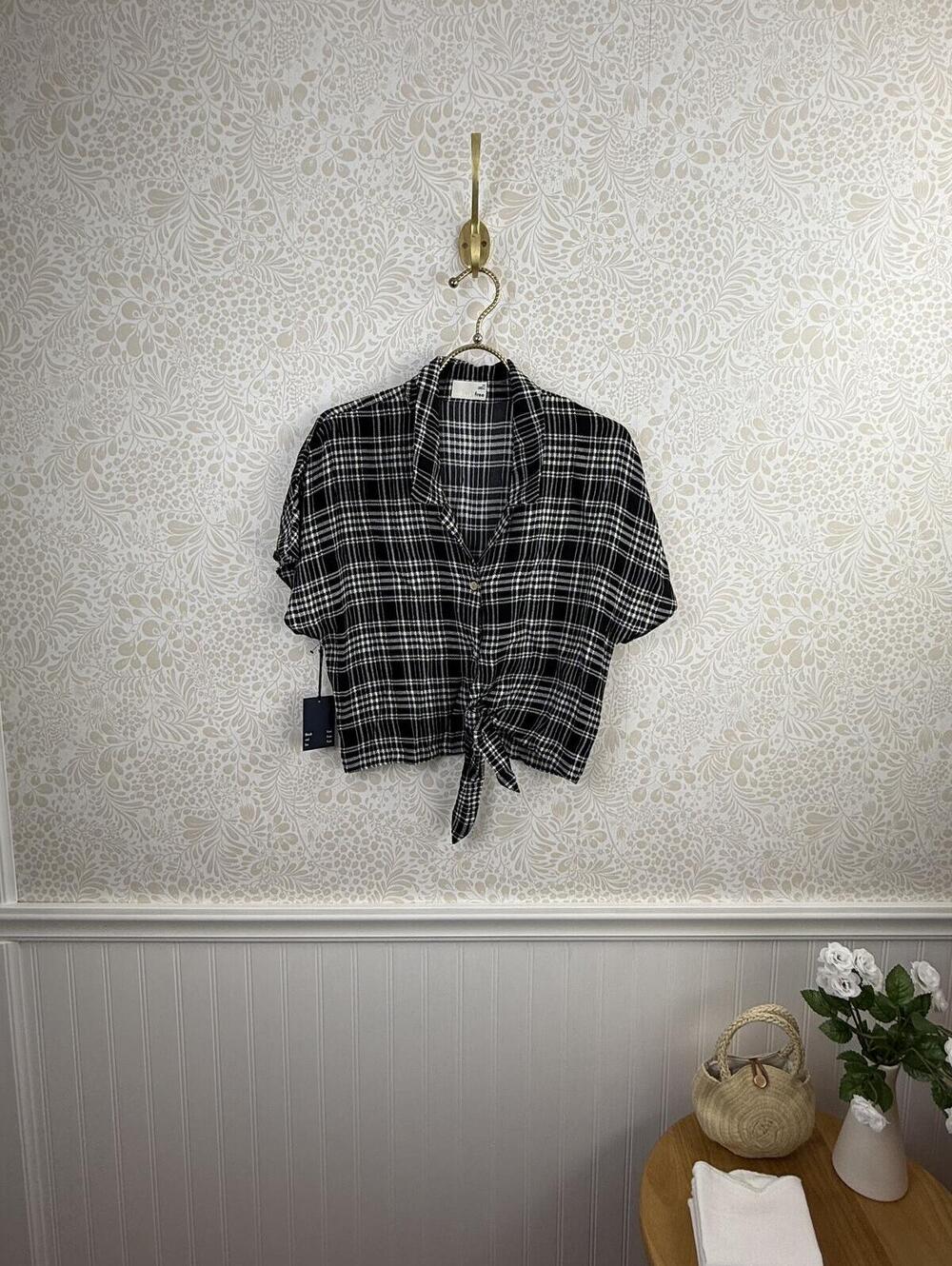 Wilfred Free by Aritzia Black & White Tie-Front Cropped Blouse - Size - XS - NWT